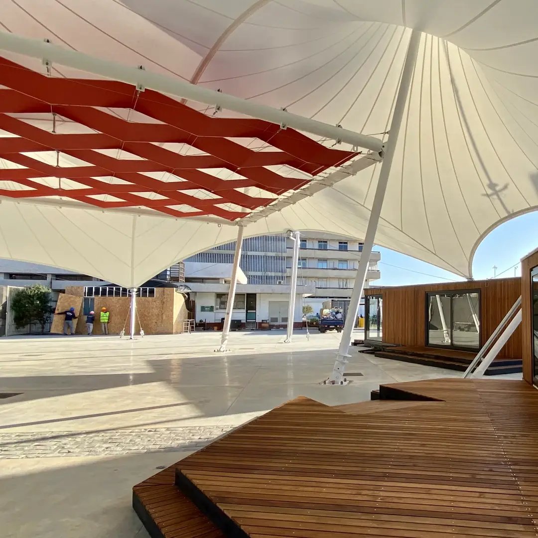 tensoestructura-espacio-publico-cubierta-plaza